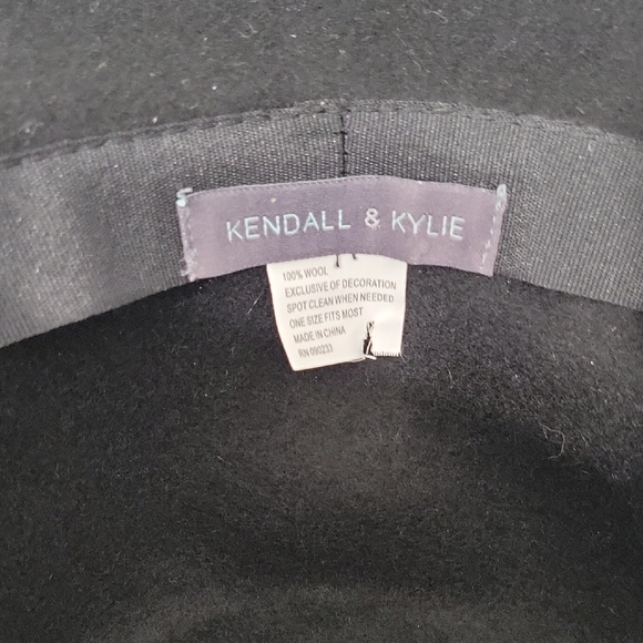 Kendall & Kylie 100% Wool Elegant Black Hat - Picture 5 of 6